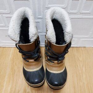 Kids Sorel waterproof boots size 1